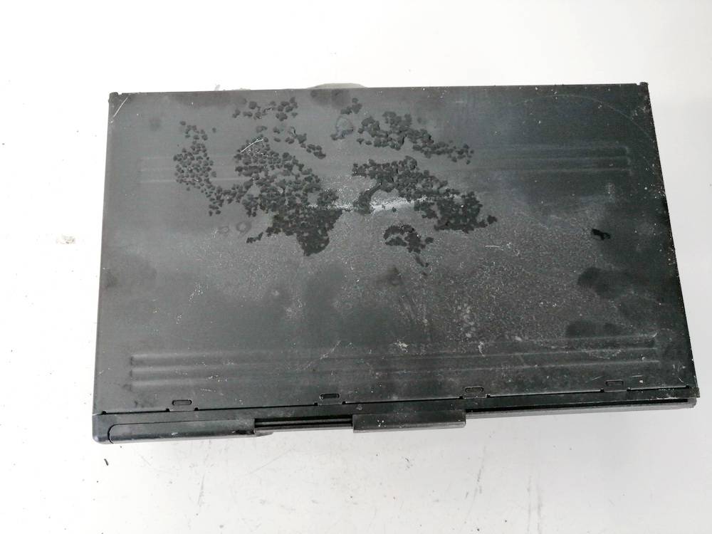 1181172 Rover 75 2002 CD changers - Thumbnail 2