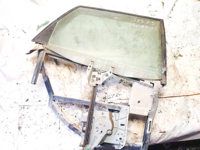 Audi A4 1997 Marco de la luna-vidrio de la puerta - TRASERO DERECHO