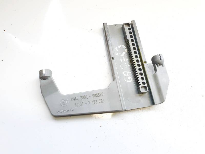 67317123326 BMW 7-Series 2003 Kitos dalys