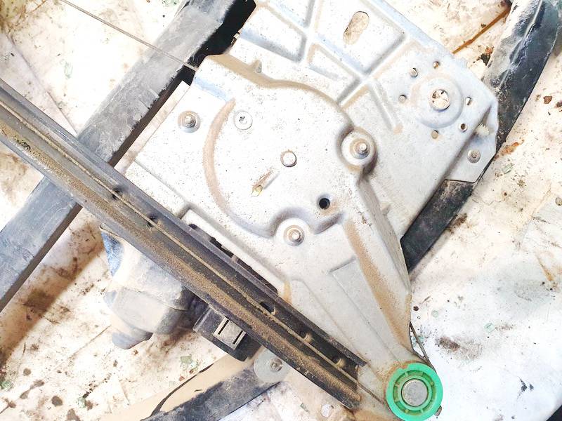 8D0839398C Audi A4 1997 Durvju loga pacēlājs - AIZMUGURE PA LABI - Thumbnail 2