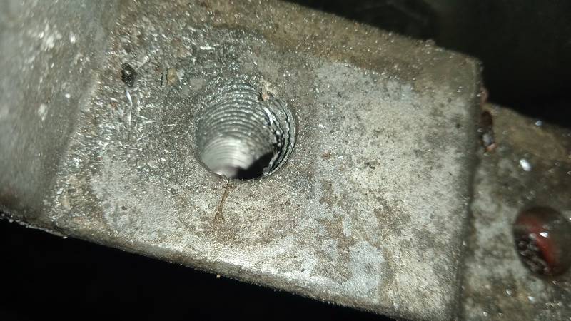 03G199207F Skoda Octavia 2005 Ātrumkārbas kronšteins - Thumbnail 4