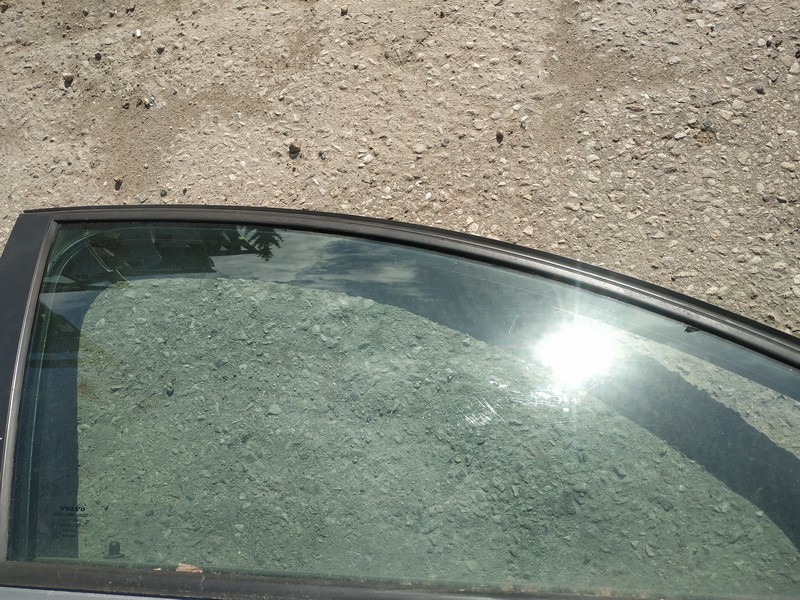 Volvo V50 2004 Duru stiklas P.D.
