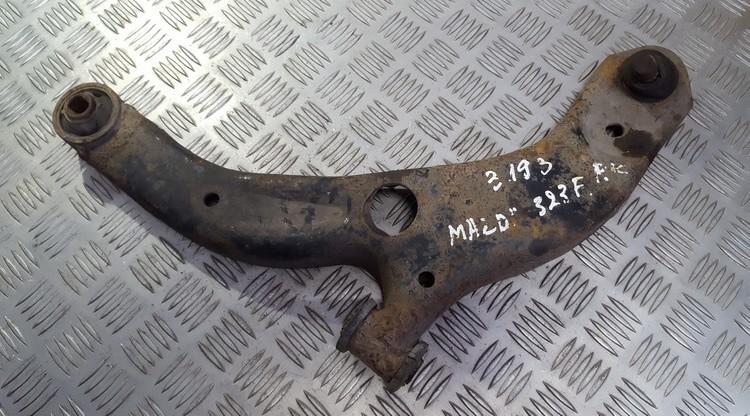 Mazda 323F 1999 Apatine sake P.K.