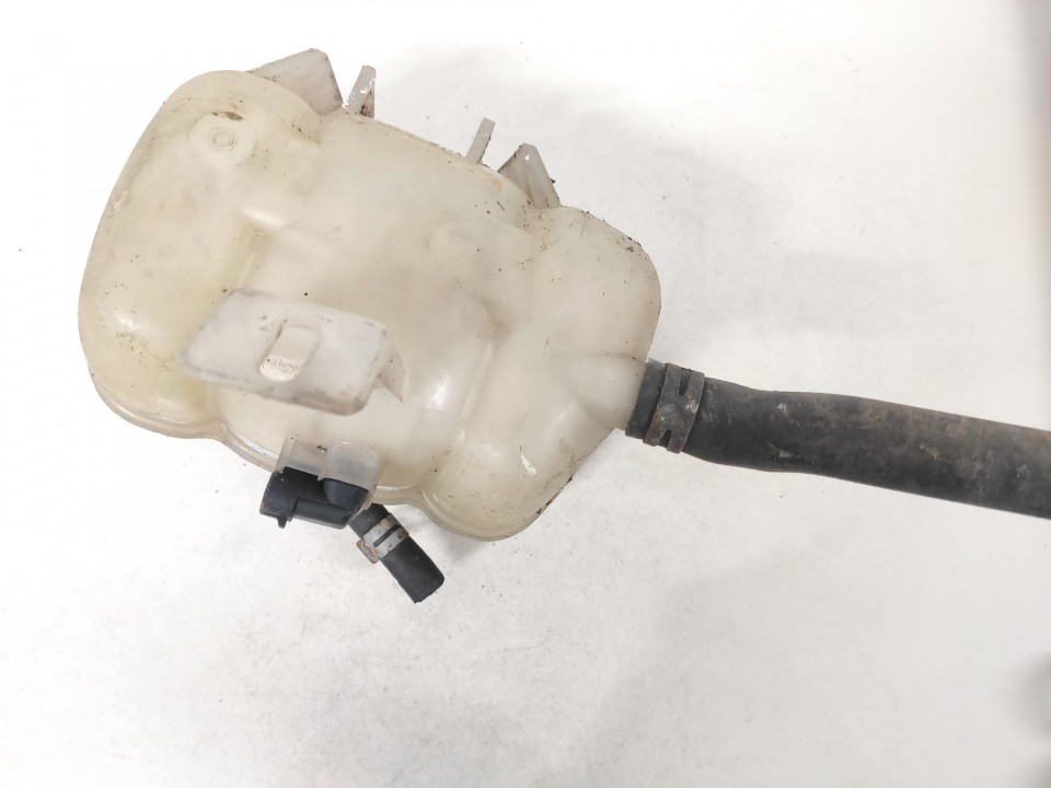90448877 SAAB 900 1998 Expansion Tank coolant (RADIATOR EXPANSION TANK BOTTLE ) - Thumbnail 3