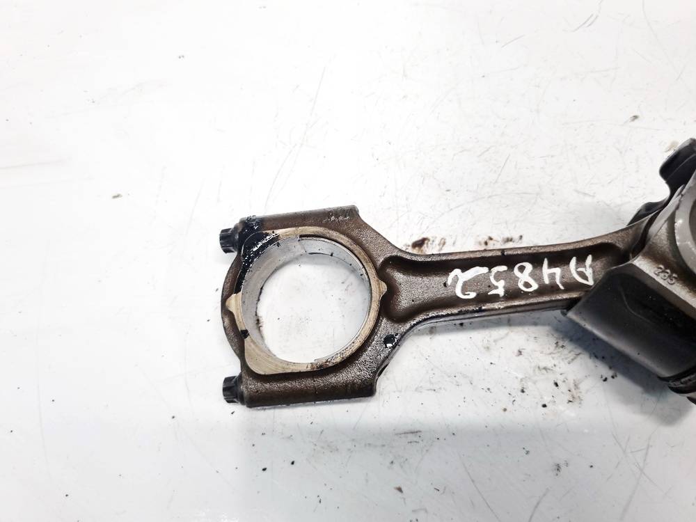 Opel Vectra 2000 Piston and Conrod (Connecting rod) - Thumbnail 2