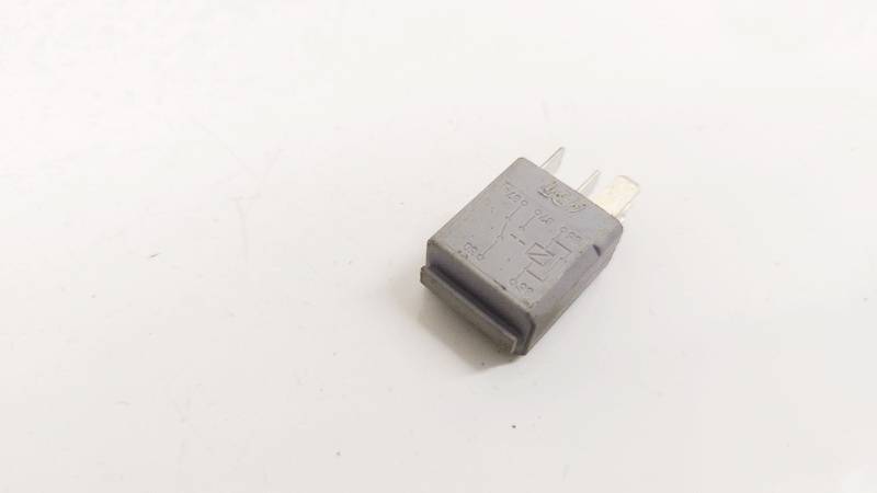 13100504 Opel Zafira 2007 Relay module - Thumbnail 2