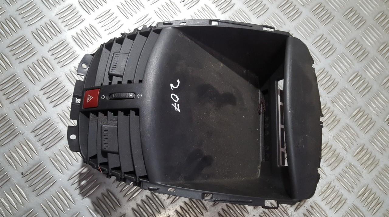 9650068177 Peugeot 207 2006 garniture intérieure