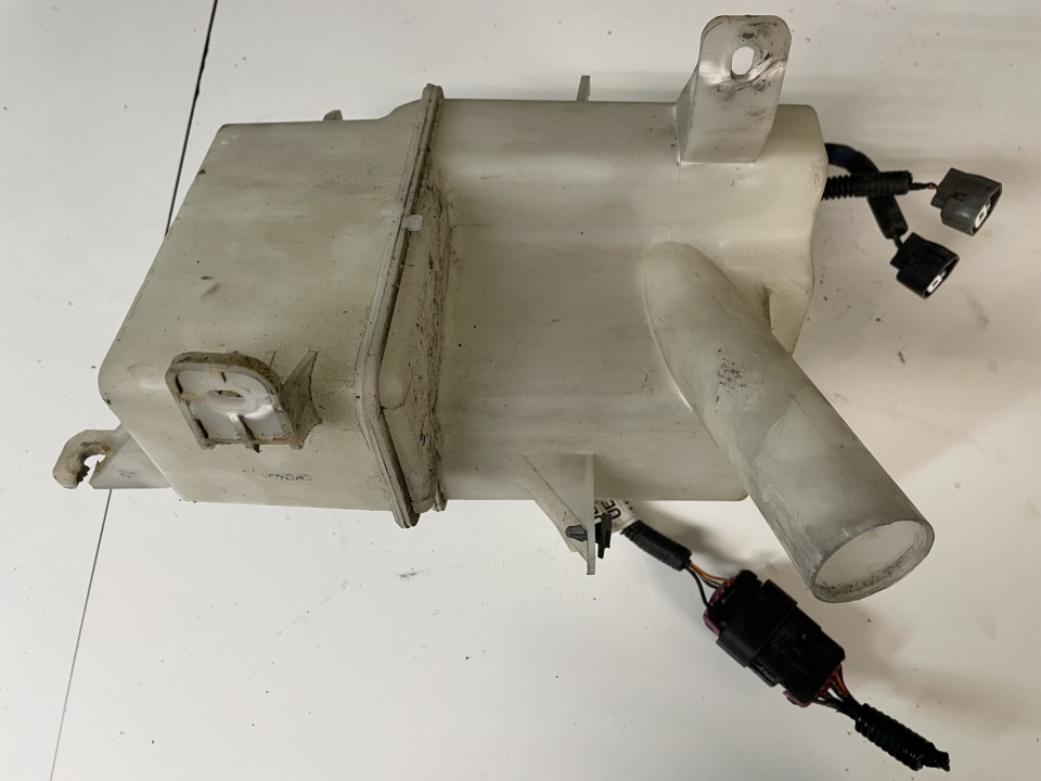 96627002 used Windshield Washer Reservoir tank (WASHER BOTTLE