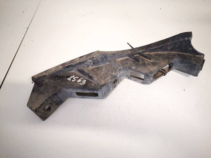 3C0807890 Volkswagen Passat 2005 Stoßstangenhalter Vorne Rechts