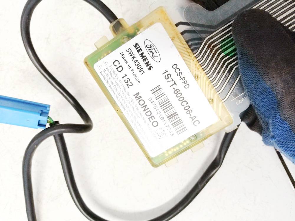 1S7T600C06AC Ford Mondeo 2002 Sedynes sildymo elementas - Thumbnail 3