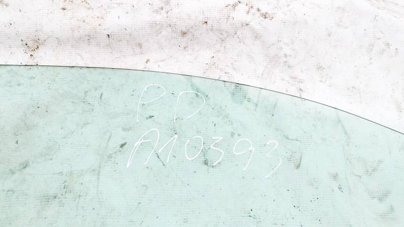 AS2 Volkswagen Golf 2000 Door-Drop Glass - FRONT RIGHT - Thumbnail 2