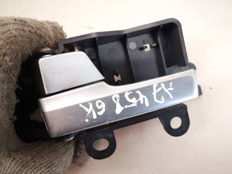 3M51R22601BC Ford Focus 2005 Door Handle Interior - REAR LEFT - Thumbnail 2