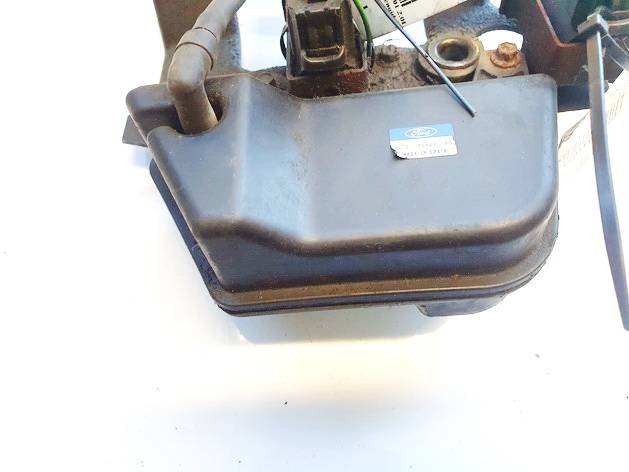 1S7Q9S468AB Ford Mondeo 2001 Vakuumo bakelis