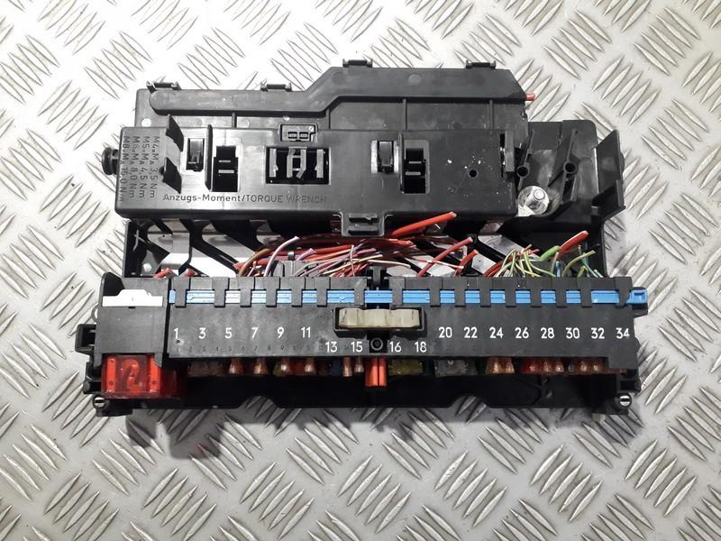8364542 BMW 3-Series 2000 Fuse box