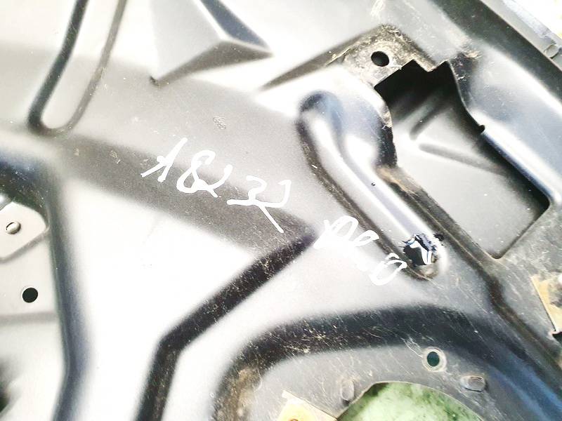 Audi A6 1995 Door window frame - FRONT RIGHT - Thumbnail 3