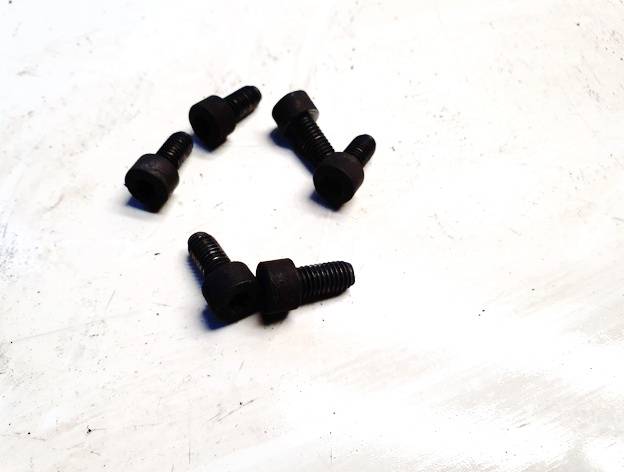 Volvo S80 1998 Diskatoriaus varztas