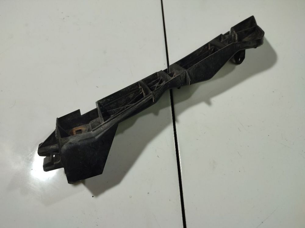 5253605020 Toyota Avensis 2006 Puskurin kiinnike - EDESSÄ VASEMMALLA - Thumbnail 3