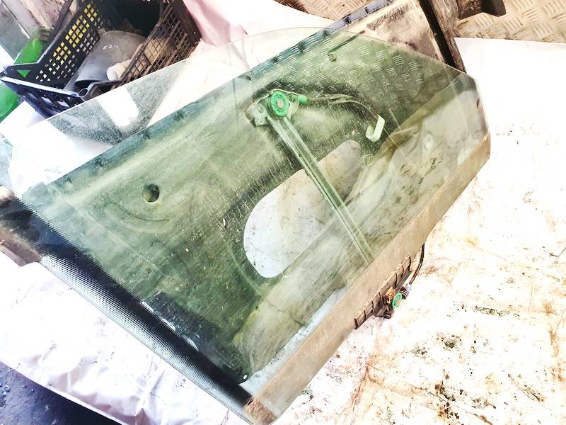 DOT27M24100AS2 Audi A6 1995 LUNA DELANTERA DERECHA, Luna de la puerta delantera - FRENTE DERECHO