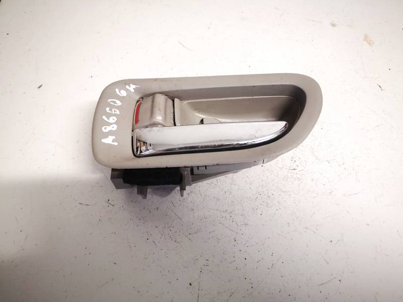 Mazda 5 2006 Door Handle Interior - REAR LEFT