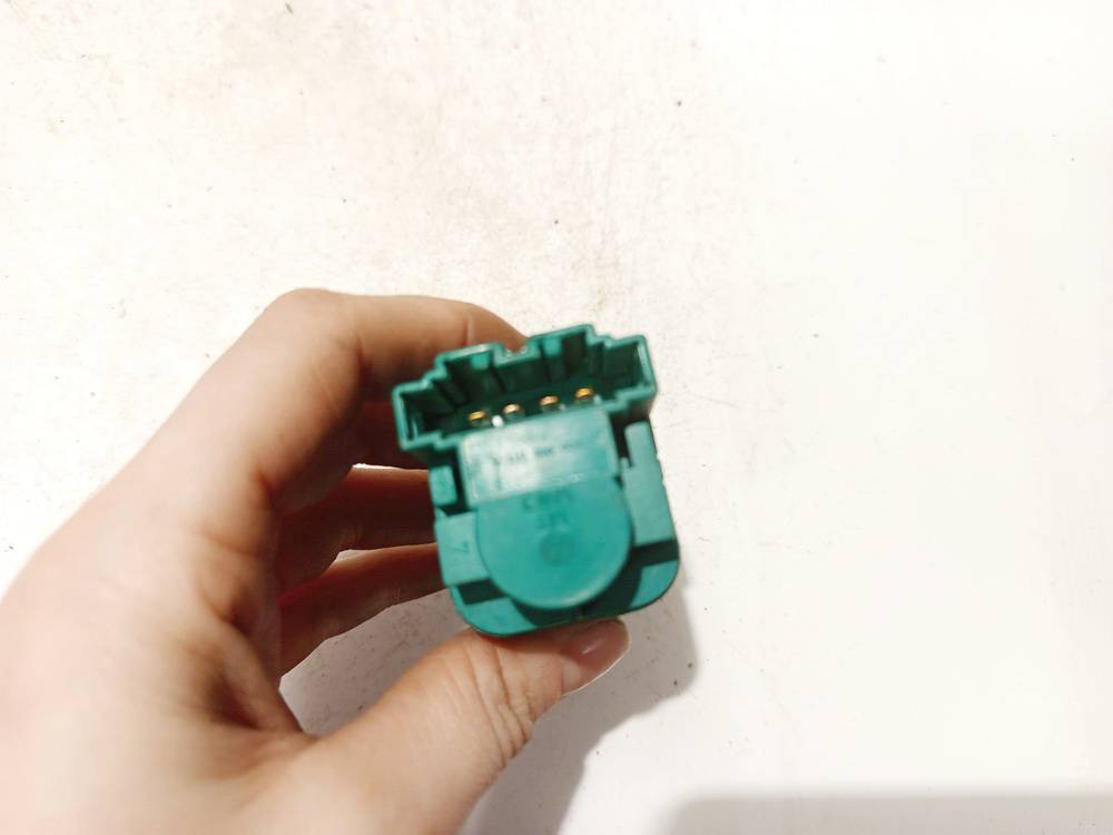 1C0945511A Volkswagen Golf 1999 Interruptor sensor del pedal de freno - Thumbnail 3