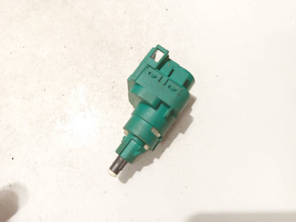 1C0945511A Volkswagen Golf 1999 Interruptor sensor del pedal de freno - Thumbnail 2