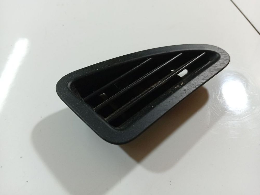 488001 Porsche Cayenne 2003 Salono oro groteles