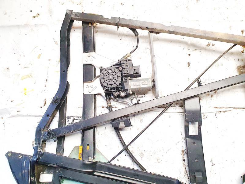 Audi A6 2001 Oven Ikkunan Nostaja - EDESSÄ VASEMMALLA