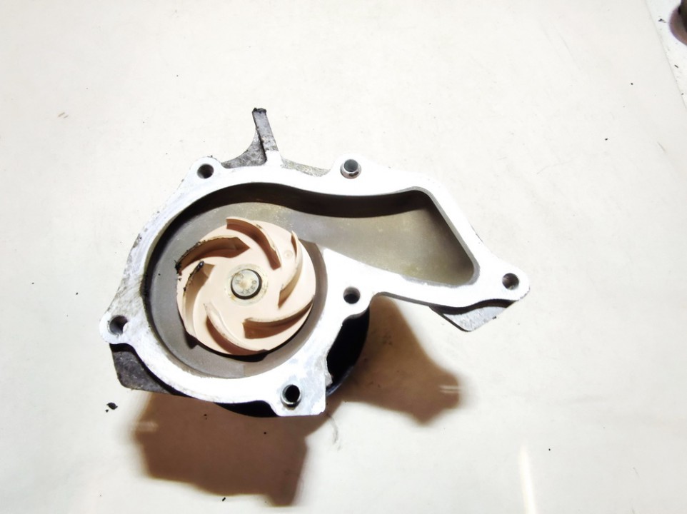 YS6G8501A2C Ford Focus 2005 Ūdens sūknis - Thumbnail 3