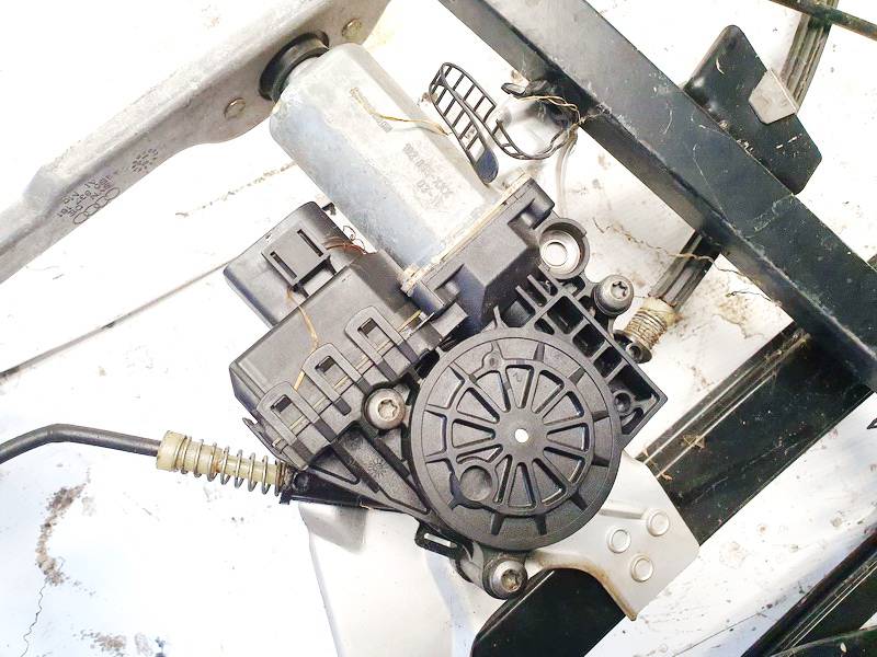 102855XXX Audi A6 2001 Oven Ikkunan Nostajan Moottori - EDESSÄ VASEMMALLA - Thumbnail 2