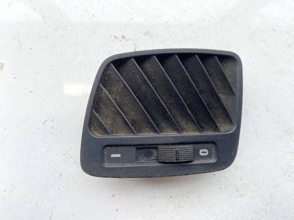 4B0819794 Audi A6 2003 Dash Vent (Air Vent Grille)