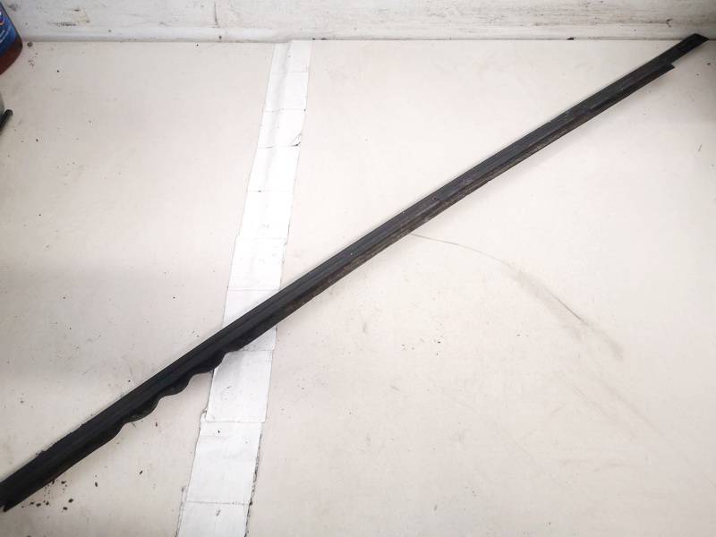 Opel Vectra 2001 Glass Trim Molding-weatherstripping - FRONT LEFT - Thumbnail 3