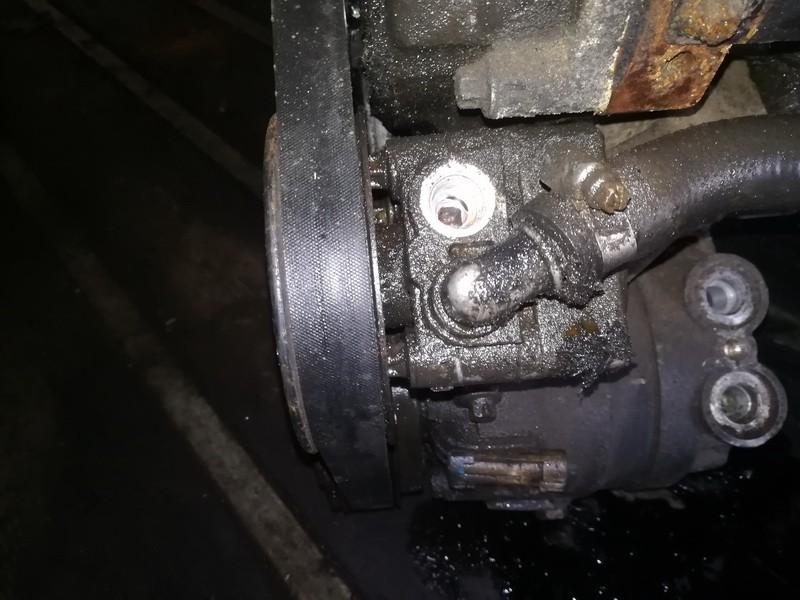 Opel Vectra 2000 Vairo stiprintuvo siurblys