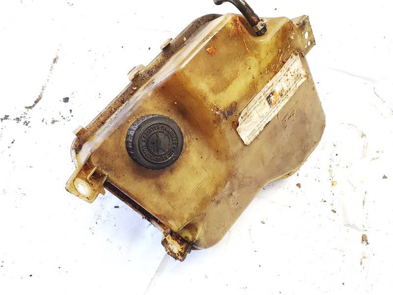9636068780 Citroen C5 2001 Power Steering Pump Oil Reservoir Tank