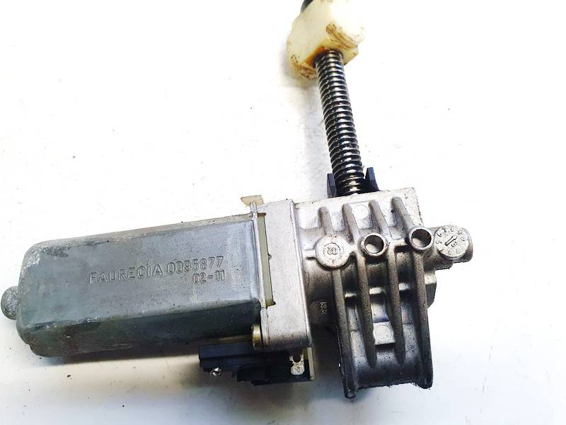0095877 BMW 7-Series 2003 Seat Motor Regulator - FRONT LEFT - Thumbnail 2