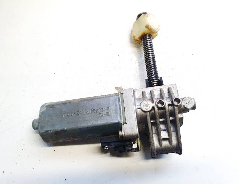 0095877 BMW 7-Series 2003 Sedynes varikliukas P.K.