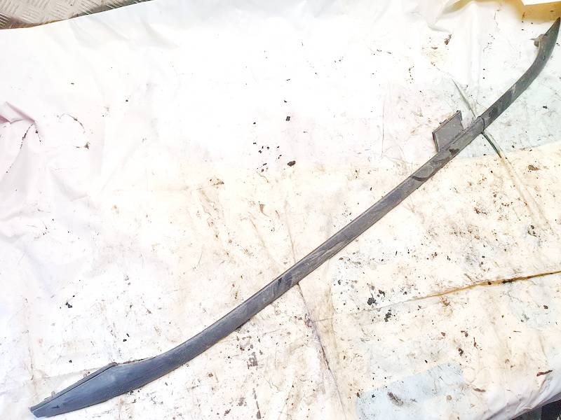 Mercedes-Benz C-CLASS 2004 Roof rail - left side