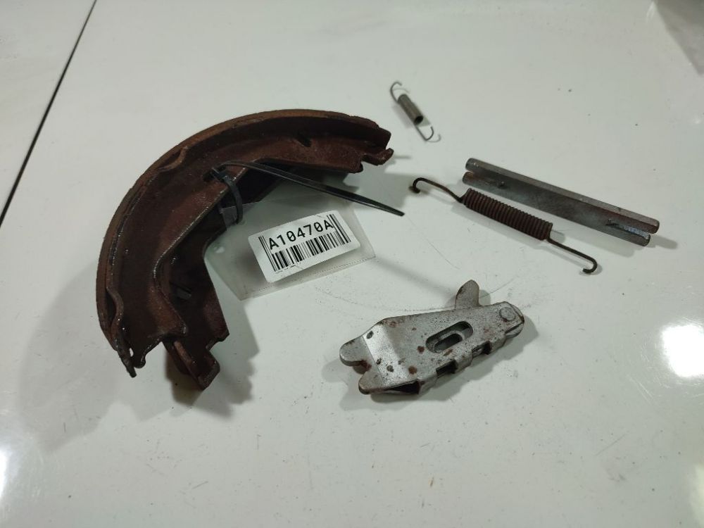 Volvo S60 2004 Mechanizm hamulca ręcznego