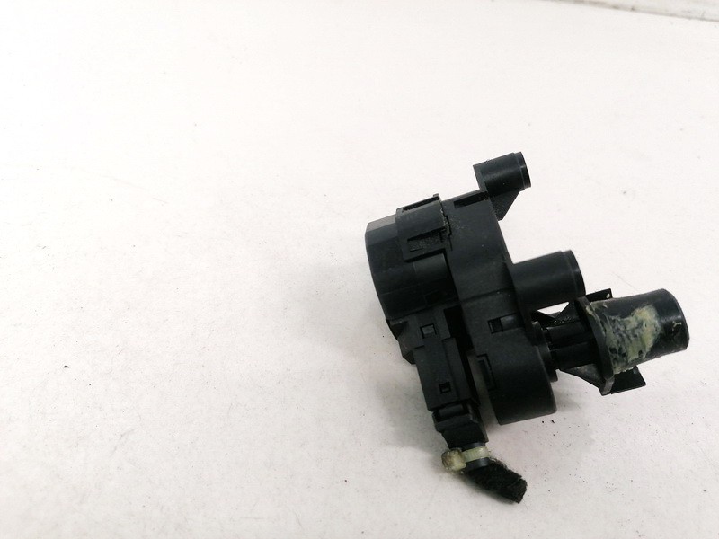 YM2H19E616CA Seat Alhambra 2000 Heater Vent Flap Control Actuator Motor - Thumbnail 3