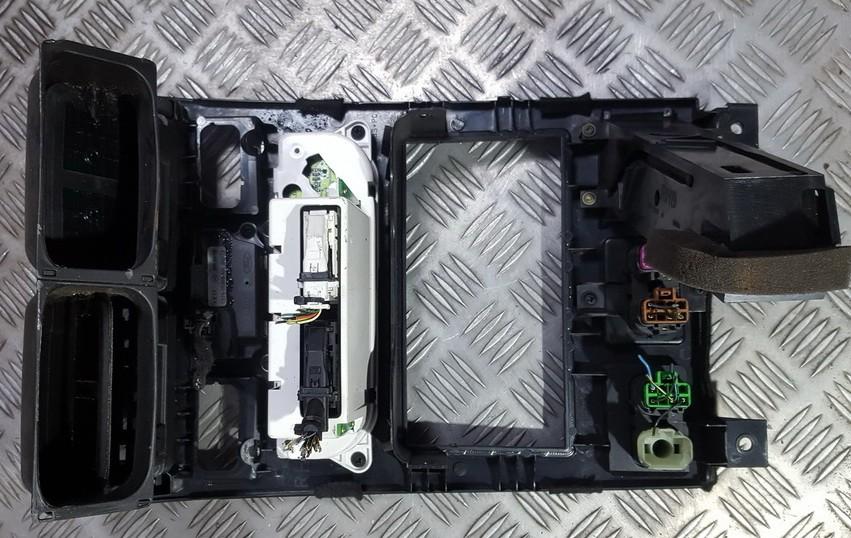 1S7115000AG Ford Mondeo 2003 Climate Control Panel (heater control switches) - Thumbnail 2
