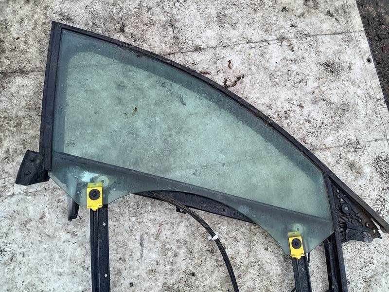 AS2 Audi A6 2010 Durvju stikls - PRIEKŠA PA LABI