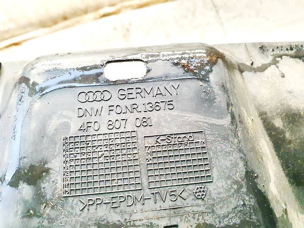 4F0807081 Audi Allroad 2008 Pyyhkijän mekanismin suojus - Thumbnail 3