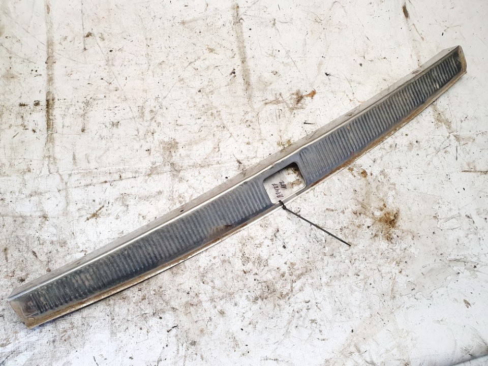 4B9864483A02 Audi A6 2003 Metal Boot Lip Cover