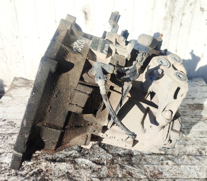 GU13101871 Opel Vectra 2004 Gearbox - Thumbnail 2