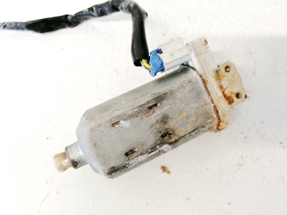 1620004452 Lexus RX - CLASS 2000 Sēdekļa motors - PRIEKŠA PA KREISI - Thumbnail 2