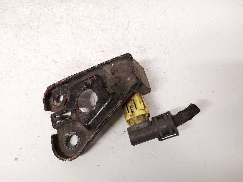 8917352010 Toyota Yaris 1999 Srs Airbag crash sensor - Thumbnail 3