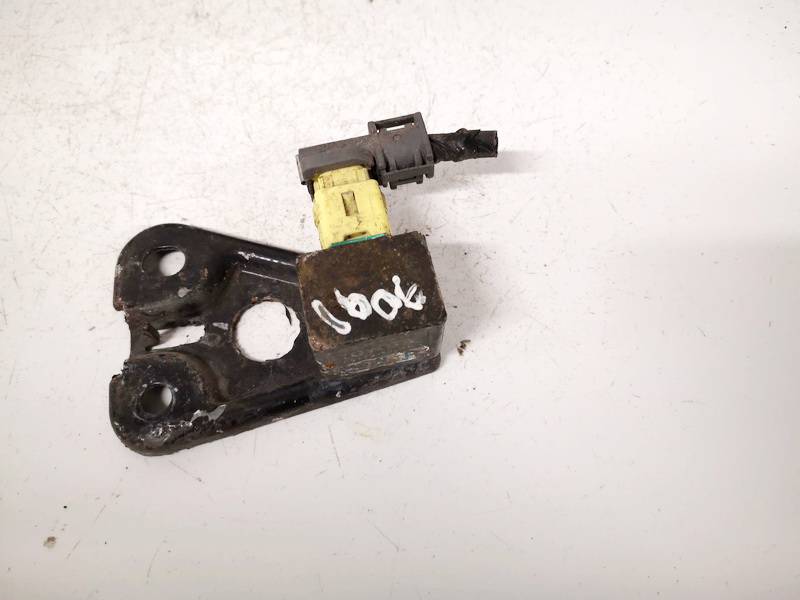 8917352010 Toyota Yaris 1999 Srs Airbag crash sensor - Thumbnail 2