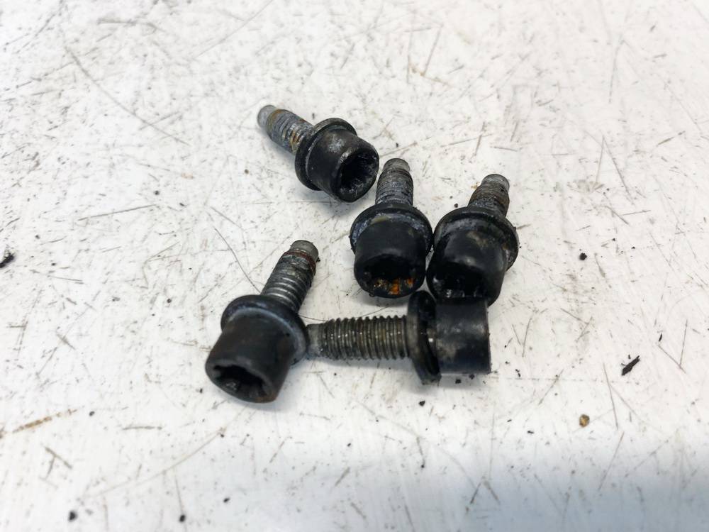 Fiat Stilo 2003 Śruba tarczy