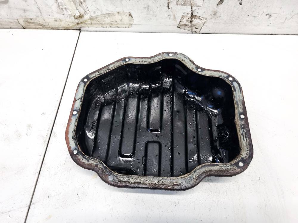 Nissan Primera 2004 Variklio karteris