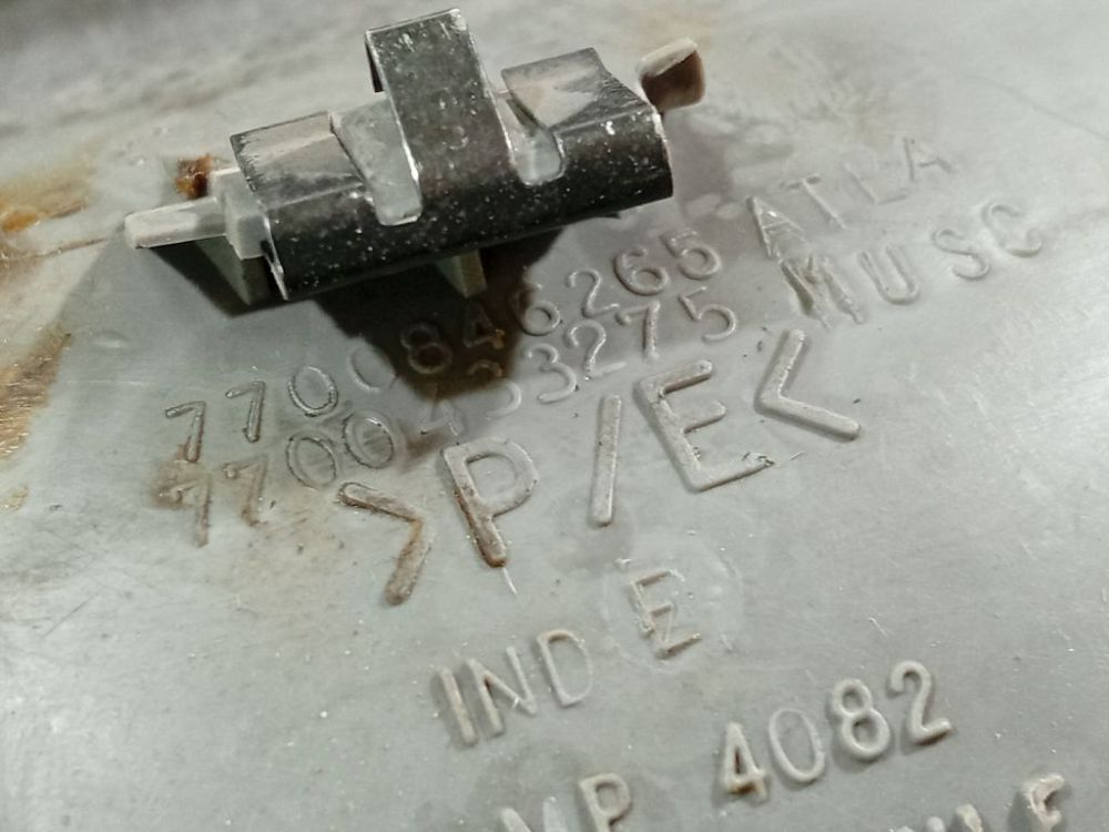 7700846265 Renault Scenic 2002 Salona apdare (plastmasas) - Thumbnail 4