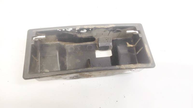 24453593 Opel Vectra 2004 Pelenine